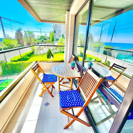 Blue Sunrise Comfort Apartment *
